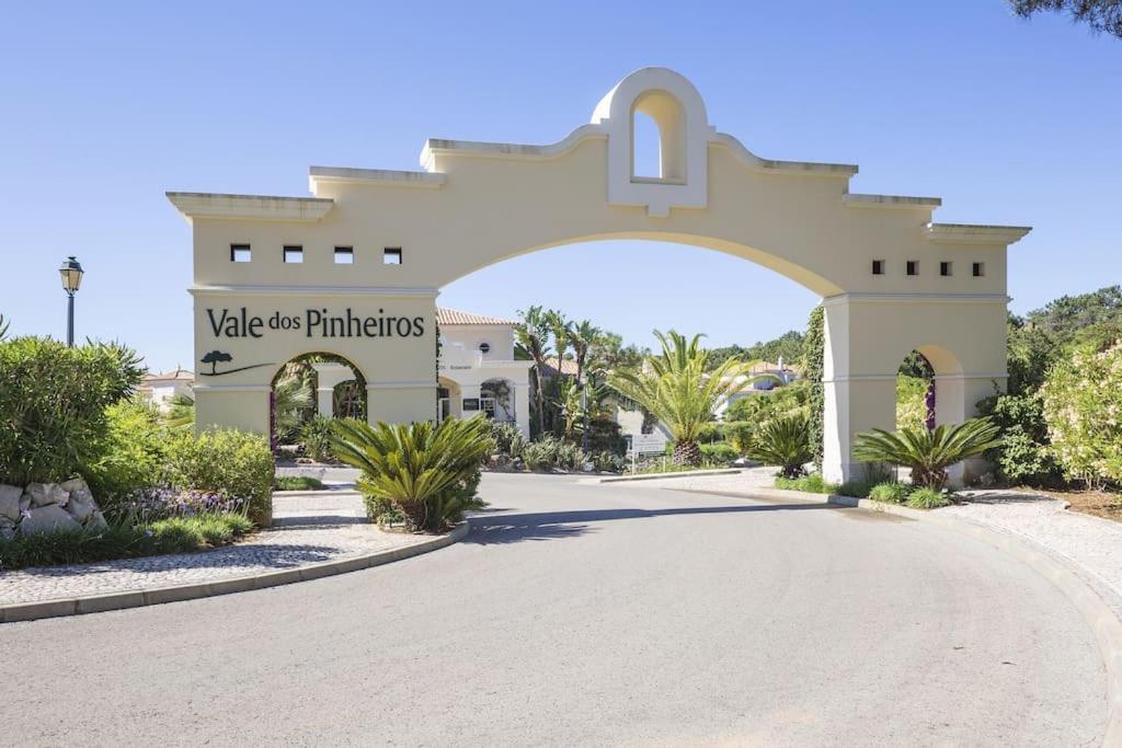 Moradia Geminada Com 2 Quartos Quinta Do Lago Exterior foto